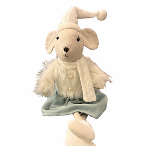 Winter mouse shelf sitter - adorable!